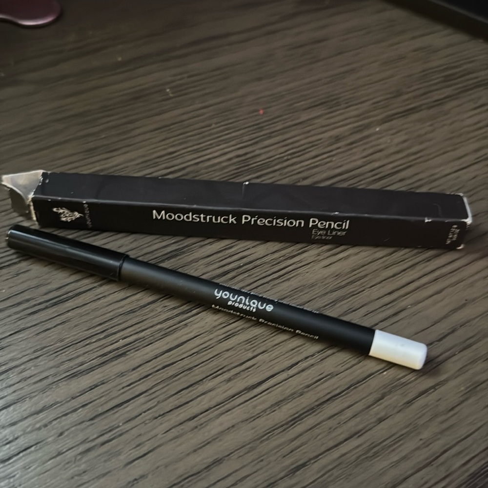 Younique Moodstruck Precision pencil